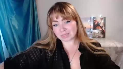 nightlaura online show from January 16, 5:42 am