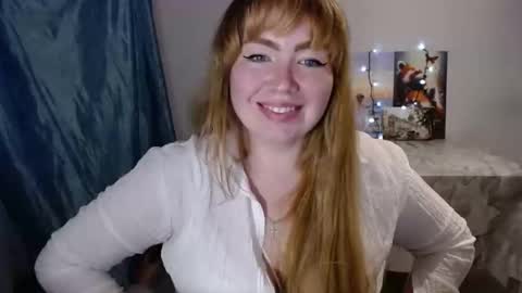 nightlaura online show from January 19, 5:15 am