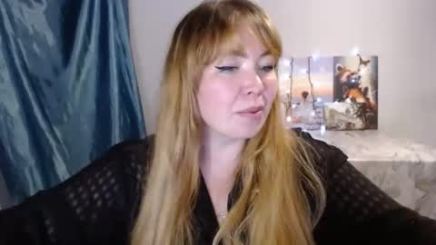 nightlaura online show from January 23, 5:42 pm