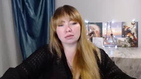 nightlaura online show from January 28, 7:32 pm