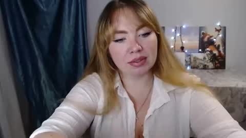 nightlaura online show from February 1, 12:40 am