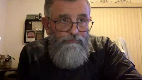 Snapshot of nightmoves1970 chatting on January 18, 5:31 am nightmoves1970 online show from January 18, 5:31 am