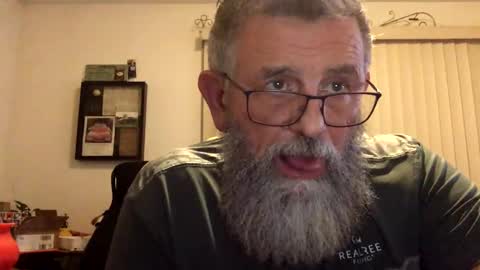 Snapshot of nightmoves1970 chatting on January 25, 4:02 am nightmoves1970 online show from January 25, 4:02 am