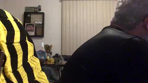 Snapshot of nightmoves1970 chatting on March 5, 4:02 am nightmoves1970 online show from March 5, 4:02 am