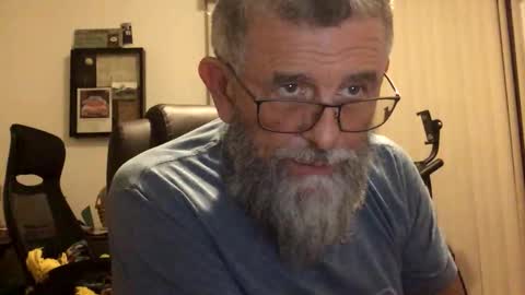 Snapshot of nightmoves1970 chatting on October 22, 12:44 am nightmoves1970 online show from October 22, 12:44 am