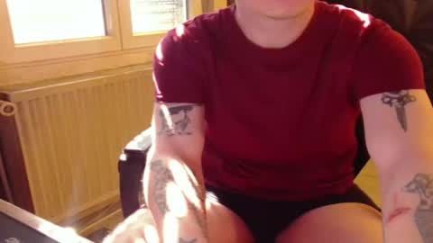 niglo620 online show from April 25, 2:58 pm