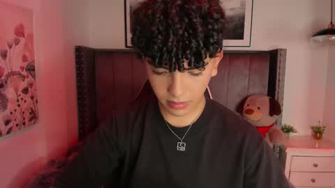 niick_twink online show from December 5, 8:05 pm