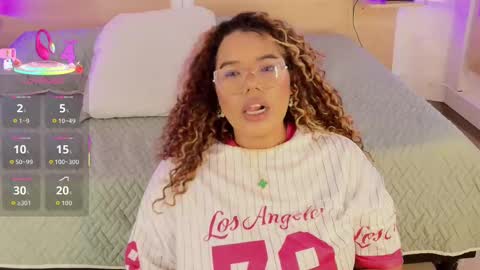 Snapshot of niickypurple chatting on October 9, 7:56 pm Call me Nicky online show from October 9, 7:56 pm