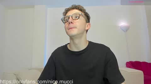 Nicolas Mucci online show from January 13, 2:18 am