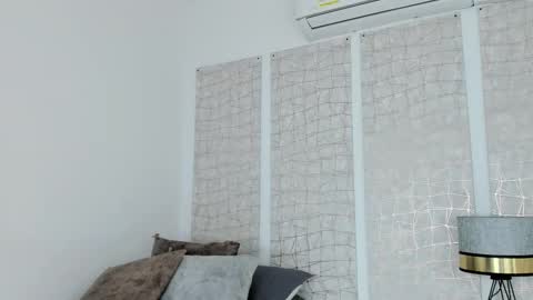 Niicole online show from October 23, 7:12 pm