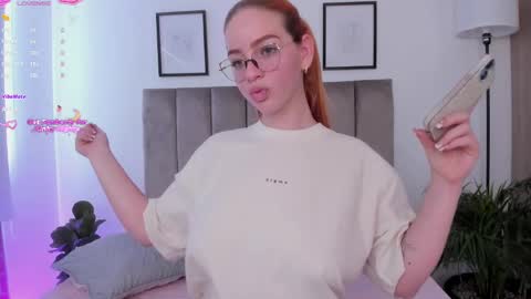 Niicoleta  online show from November 23, 8:52 pm