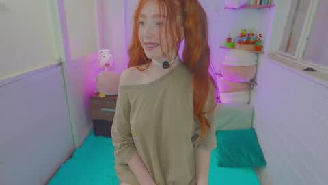 Snapshot of niilaa chatting on March 24, 2:00 pm of Nylasweet online show from March 24, 2:00 pm