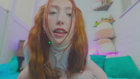 Snapshot of niilaa chatting on March 25, 2:45 pm of Nylasweet online show from March 25, 2:45 pm