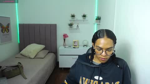          online show from February 6, 4:58 pm
