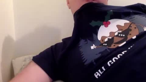 Snapshot of nijinsky11 chatting on December 6, 3:44 pm Nijinsky11 online show from December 6, 3:44 pm