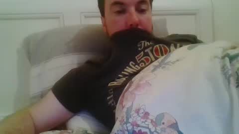 Snapshot of nijinsky11 chatting on September 29, 2:06 am Nijinsky11 online show from September 29, 2:06 am