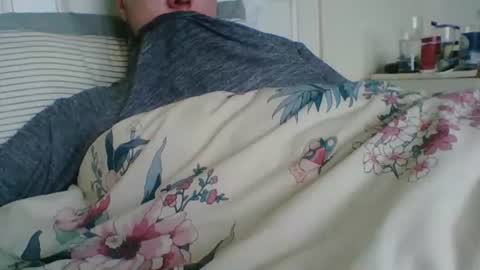 Snapshot of nijinsky11 chatting on November 9, 12:36 pm Nijinsky11 online show from November 9, 12:36 pm