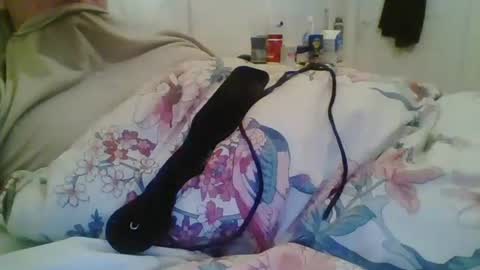 Snapshot of nijinsky11 chatting on November 21, 1:59 am Nijinsky11 online show from November 21, 1:59 am