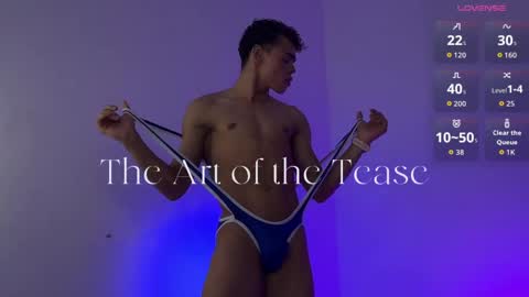 Snapshot of nijinsky_latinboy chatting on April 21, 11:27 am Nijinsky online show from April 21, 11:27 am