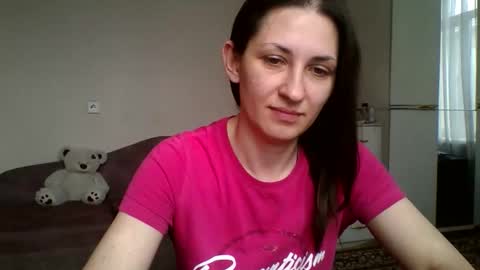Snapshot of nika_smily chatting on April 22, 8:28 am nika_smily online show from April 22, 8:28 am