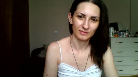 Snapshot of nika_smily chatting on June 18, 10:52 am nika_smily online show from June 18, 10:52 am