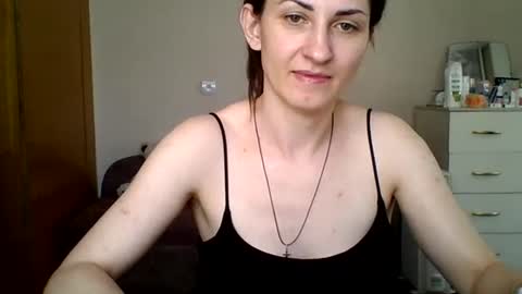 Snapshot of nika_smily chatting on June 19, 6:40 am nika_smily online show from June 19, 6:40 am
