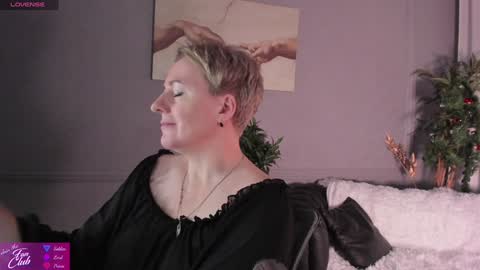 Nika online show from January 5, 2:30 pm