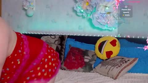 LovellyNika online show from February 16, 3:59 pm