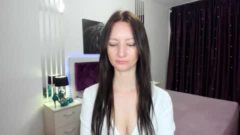NikaLewis online show from March 14, 4:51 am