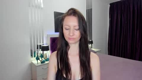 NikaLewis online show from May 26, 4:30 am