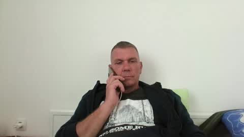 Snapshot of nikan77 chatting on March 5, 11:50 am nikan77 online show from March 5, 11:50 am