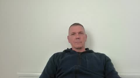 Snapshot of nikan77 chatting on March 6, 8:33 am nikan77 online show from March 6, 8:33 am