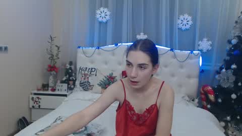 nikastarkk online show from December 22, 10:15 pm