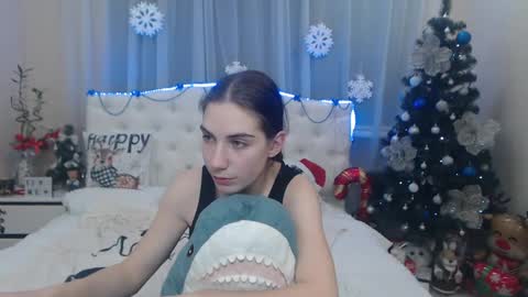 nikastarkk online show from December 31, 2:29 am