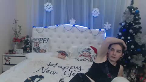 nikastarkk online show from January 4, 1:31 am