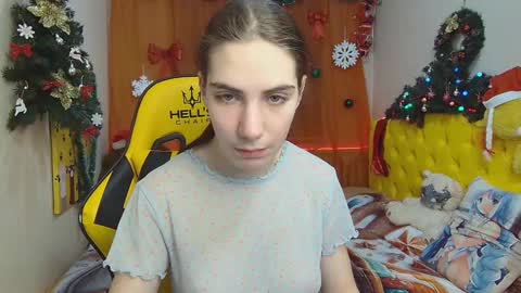 nikastarkk online show from January 15, 7:34 pm