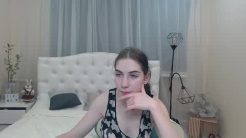 nikastarkk online show from January 26, 10:24 pm
