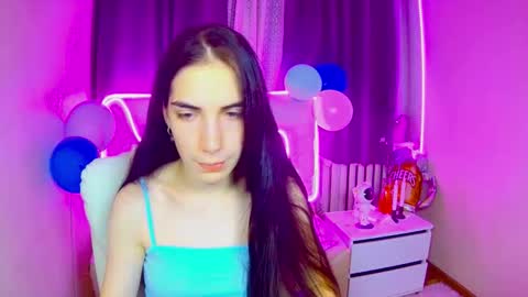 nikastarkk online show from September 26, 6:28 am