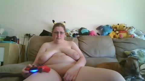 Brian and Logan Brogan online show from December 16, 7:37 am