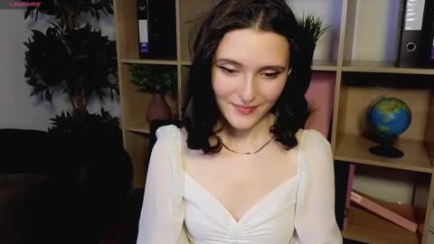 niki_cutes online show from January 12, 7:43 am