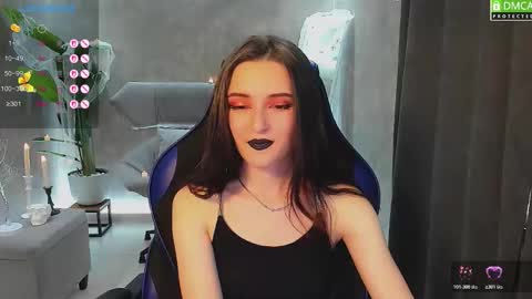 niki_cutes online show from October 19, 8:59 am