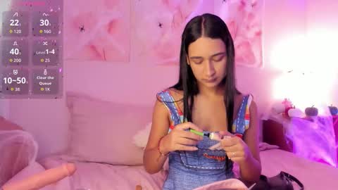    online show from October 18, 7:14 pm