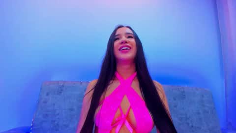 nikii_white online show from March 27, 6:52 am