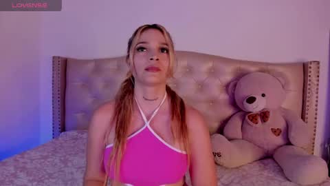 Niikii online show from April 29, 2:37 am