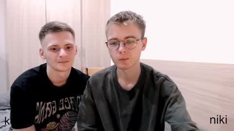 nikikerry_cum_ online show from October 26, 2:01 pm