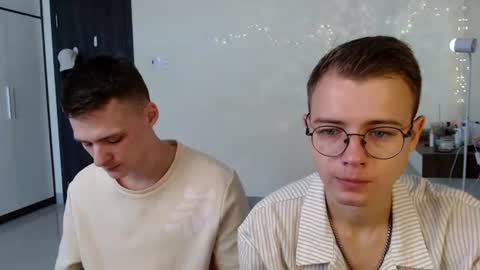 nikikerry_cum_ online show from June 18, 4:46 am