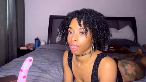 nikitalove104 online show from October 1, 3:51 pm