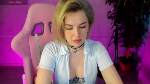 Nikki online show from March 12, 8:51 am