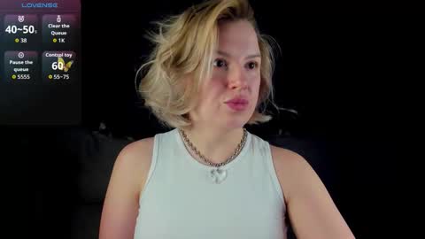 Nikki online show from February 10, 2:43 pm