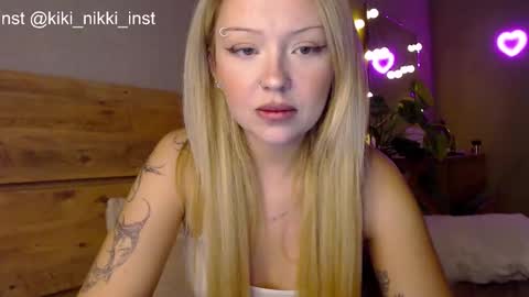 nicolette online show from September 20, 3:46 pm
